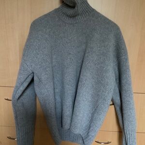 ZARA Brand new with tags, 100% Merino Wool sweater
